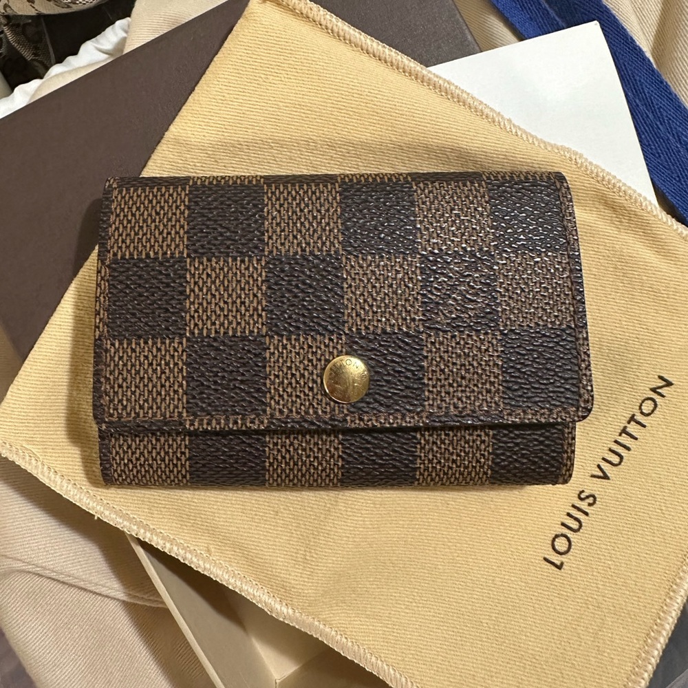 ❤️‍🔥Louis Vuitton 6 ring key holder❤️‍🔥